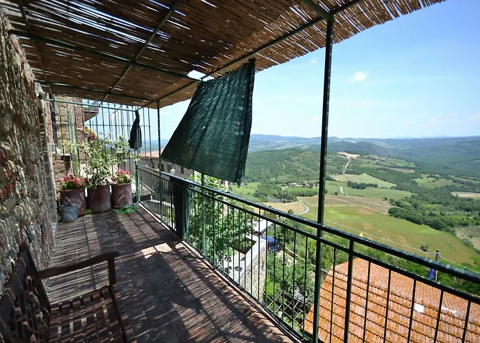 Tatil Evi Holiday Home In Montecastelli With River Views Montecastelli Pisano